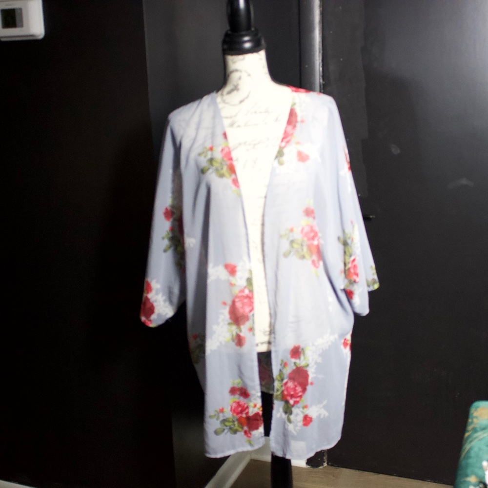 XXL Polyester Flower Cardigan